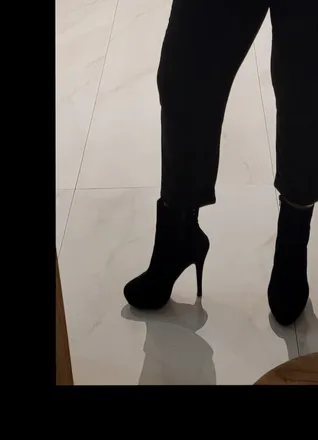 OnlyFans cuenta lamagiademispiesx header 2