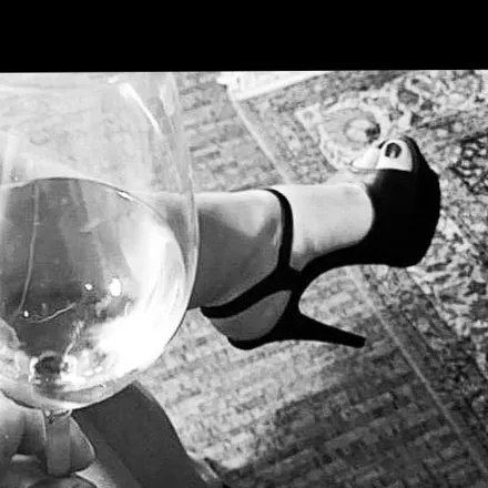 OnlyFans cuenta helgedom header 2
