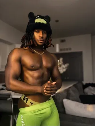 OnlyFans account  darkphenexsaga avatar 1