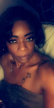 OnlyFans cuenta juicylips42 header 2