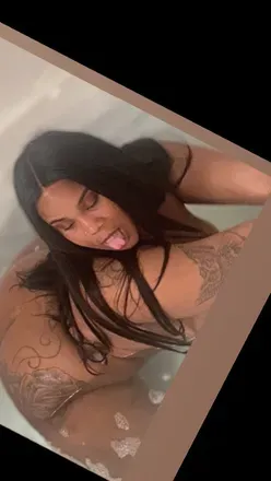 OnlyFans account  justhazelunfiltered header 2