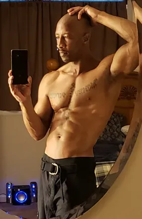 OnlyFans cuenta kingmelo1000 avatar 1