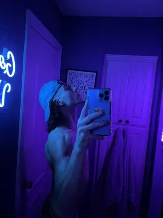 OnlyFans cuenta daddywyte header 2