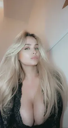 OnlyFans cuenta louisemoore avatar 1