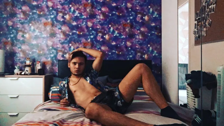 OnlyFans cuenta lewisloo32 header 2