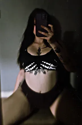 OnlyFans cuenta dawnia avatar 1