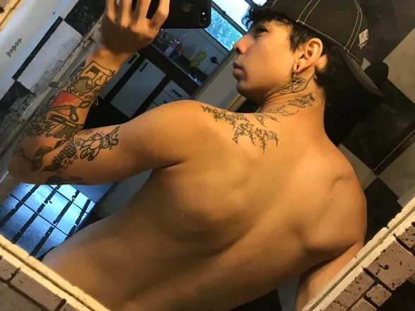 OnlyFans cuenta arontyles header 2