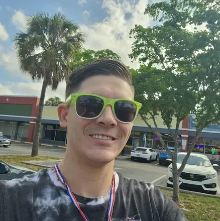 OnlyFans cuenta sugardaddy1995 avatar 1