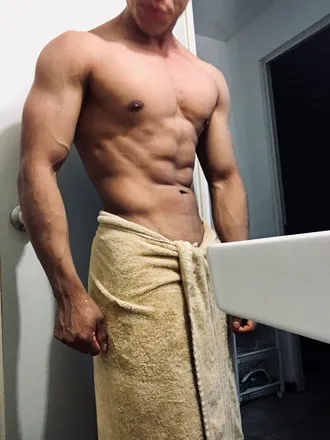OnlyFans cuenta chris252 header 2