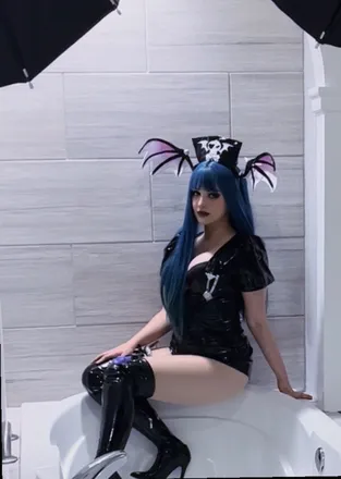 OnlyFans cuenta vampypr header 2