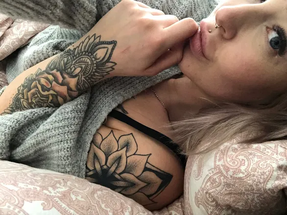 OnlyFans cuenta sophiefoxdevilswild header 2