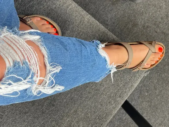 OnlyFans cuenta tays_toes_6481 header 2