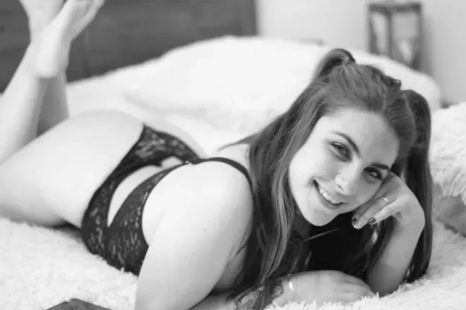 OnlyFans cuenta rayitasss header 2