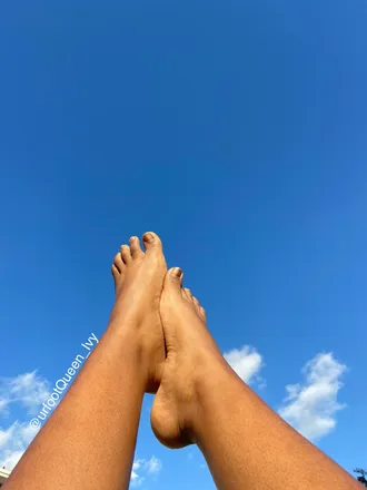 OnlyFans cuenta urfootqueen_ivy header 2
