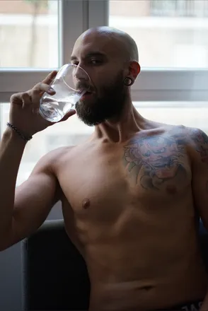 OnlyFans cuenta axelgarciax header 2
