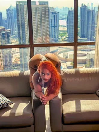 OnlyFans cuenta shannybee89 header 2