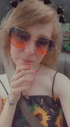 OnlyFans cuenta camoqueen20 header 2