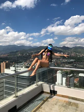 OnlyFans cuenta zaradecruz header 2