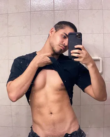 OnlyFans account  alexduque avatar 1