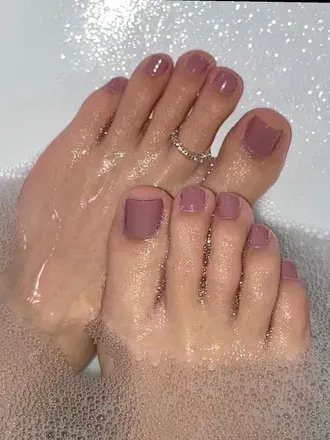 OnlyFans account  cutenessfootfetish avatar 1