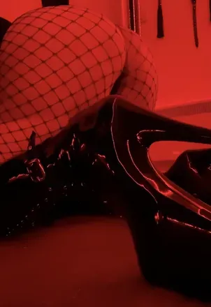OnlyFans cuenta ema9595 header 2