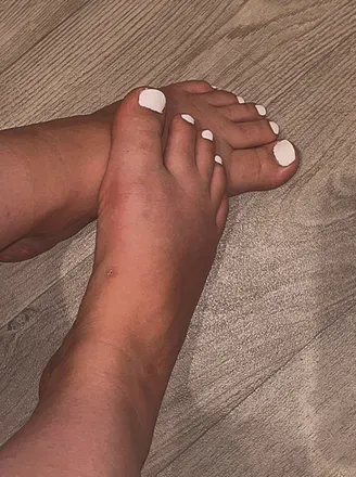 OnlyFans account  x.x.sugartoess.x.x avatar 1