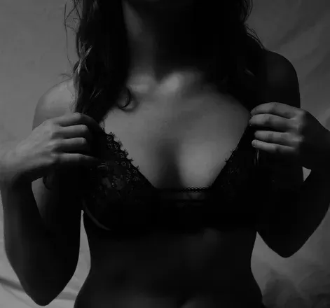 OnlyFans cuenta boudoirdenuitxo avatar 1