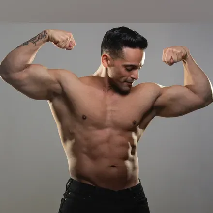 OnlyFans cuenta toro_hot84 header 2