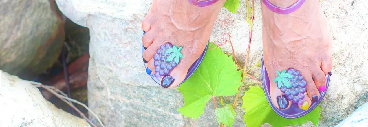 OnlyFans account  hotjewelsfeet header 2