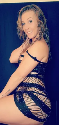 OnlyFans cuenta dailydoseofsunshine90 header 2