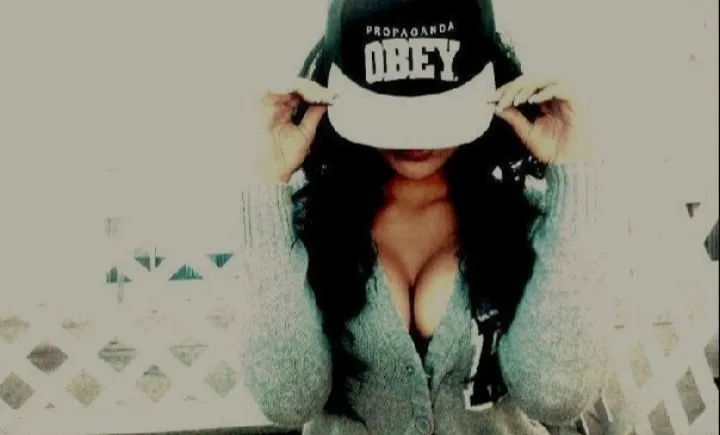 OnlyFans cuenta lil_lilymontana header 2