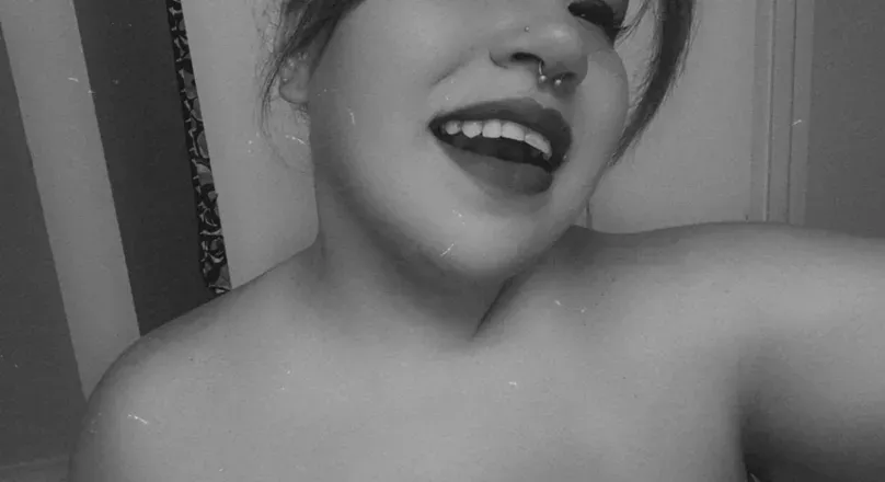 OnlyFans cuenta angiedg1697 avatar 1