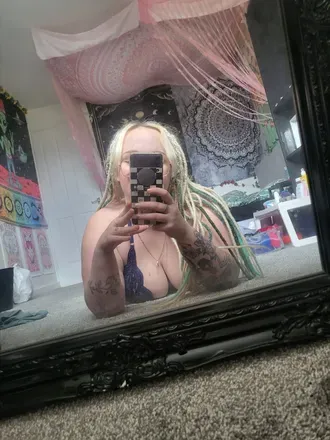OnlyFans of pheegee