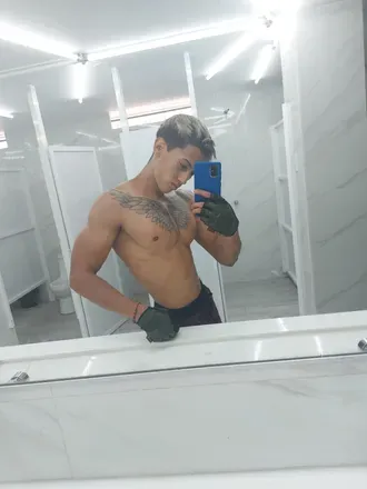 OnlyFans cuenta jhordan48085958 header 2
