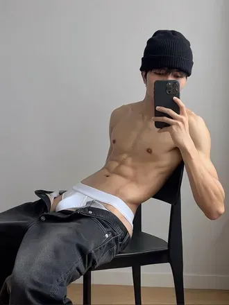 OnlyFans cuenta vermouth_hp avatar 1