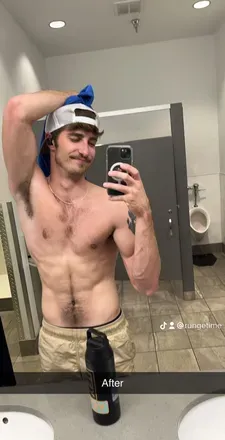 OnlyFans account  toolbag avatar 1