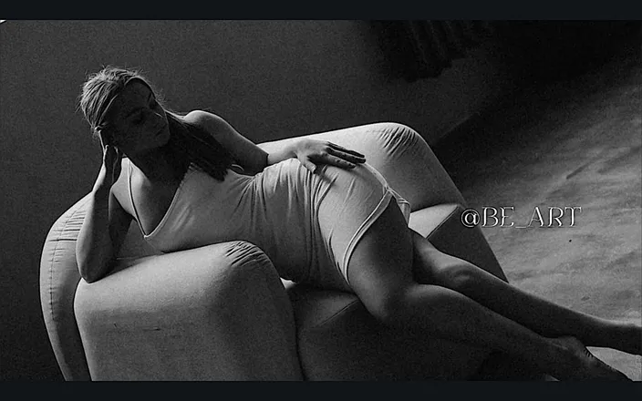 OnlyFans account  be.muse header 2