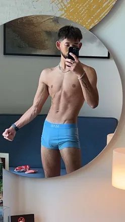 OnlyFans cuenta uwantchase header 2