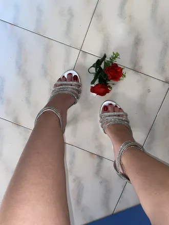 OnlyFans cuenta miss.red.2021 header 2