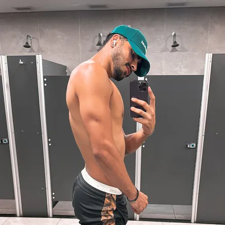 OnlyFans cuenta italoluk previous_avatars_1 3