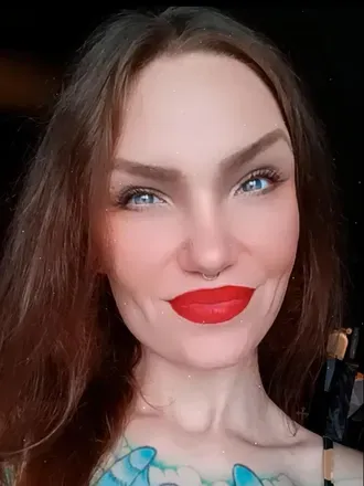 OnlyFans cuenta lexie_louvrefree avatar 1