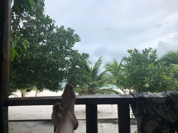 OnlyFans cuenta barefootvenus header 2