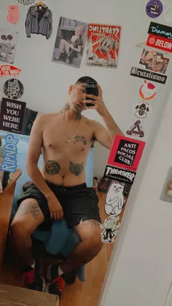 OnlyFans cuenta robyroten header 2