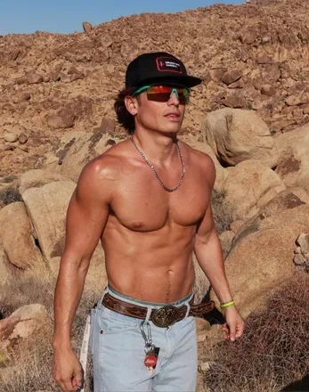 OnlyFans cuenta troypesss avatar 1