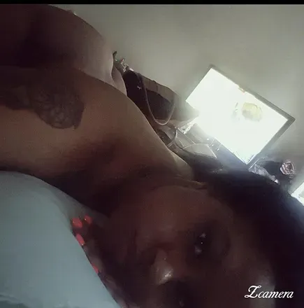 OnlyFans cuenta thehefners header 1