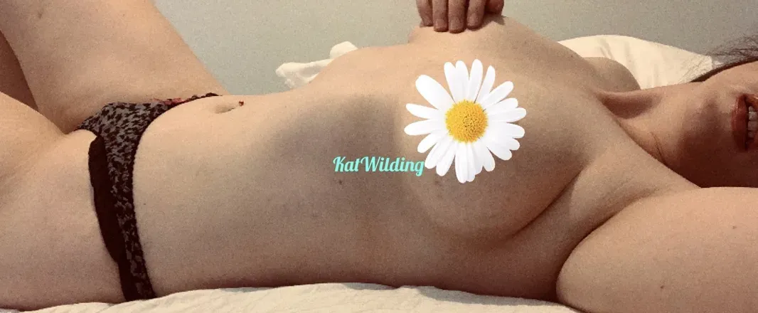 OnlyFans cuenta katwilding header 2