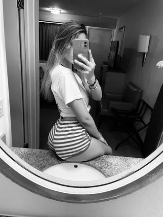 OnlyFans cuenta vale125 header 2
