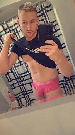 OnlyFans cuenta nickcarey812 avatar 1