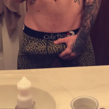 OnlyFans cuenta zaddytatted608 header 2