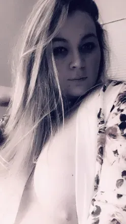 OnlyFans account  b0218 header 2